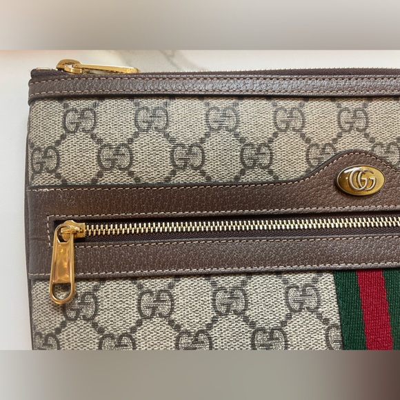 GUCCI GG Pouch - Picture 2 of 10